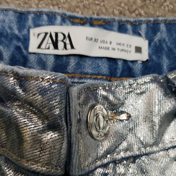 Zara Women's High Waisted Silver Foil Jeans Size 0 - Picture 4 of 10